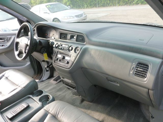 Honda Odyssey 2003 photo 31