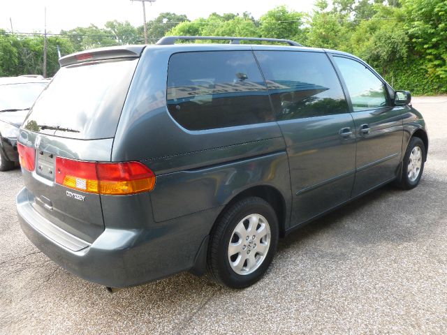 Honda Odyssey 2003 photo 32