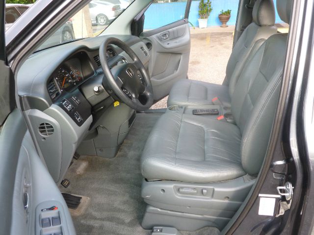 Honda Odyssey 2003 photo 33