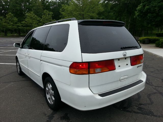 Honda Odyssey 2003 photo 6