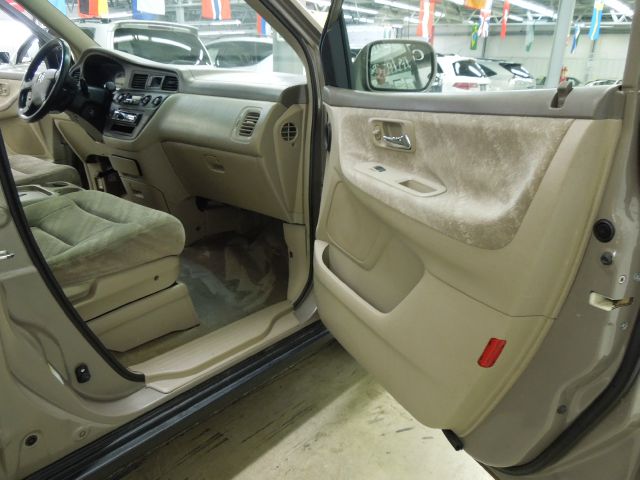 Honda Odyssey 2003 photo 19