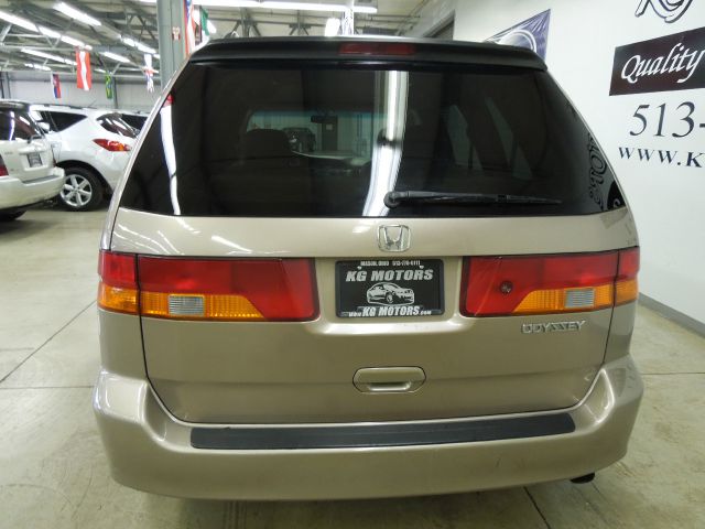 Honda Odyssey 2003 photo 7