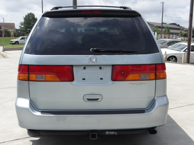 Honda Odyssey 2003 photo 1