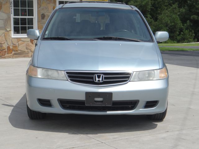 Honda Odyssey 2003 photo 3