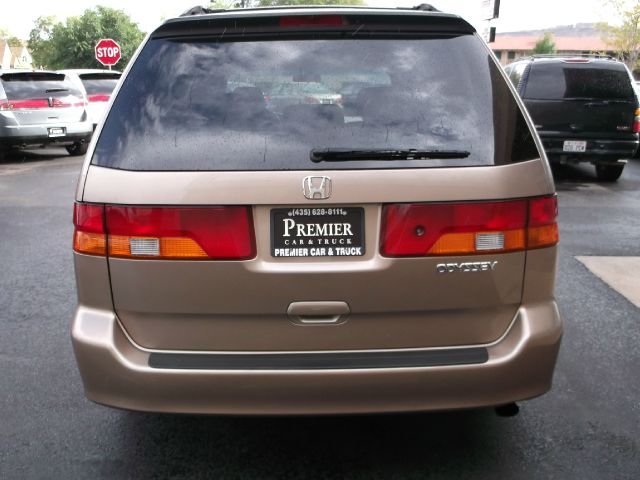 Honda Odyssey 2003 photo 3