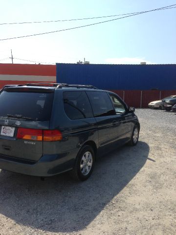 Honda Odyssey 2003 photo 3