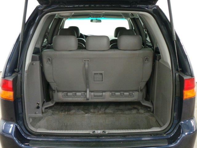 Honda Odyssey 2004 photo 17