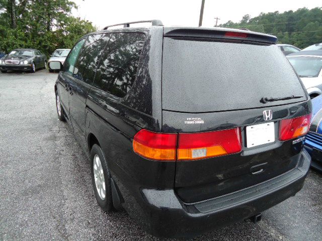 Honda Odyssey 2004 photo 4