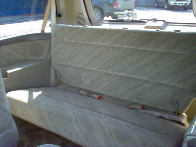 Honda Odyssey 2004 photo 2