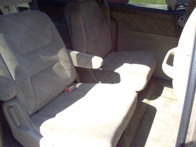 Honda Odyssey 2004 photo 7