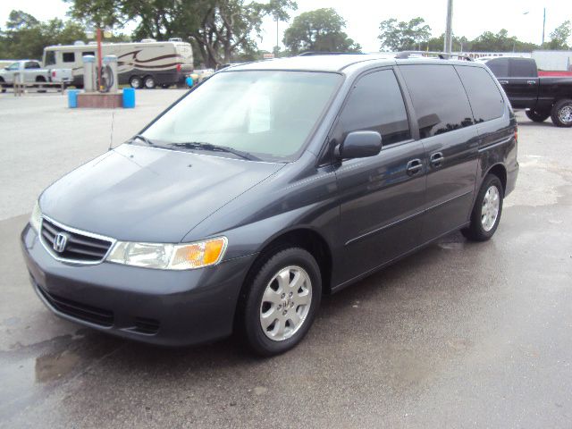 Honda Odyssey 2004 photo 10