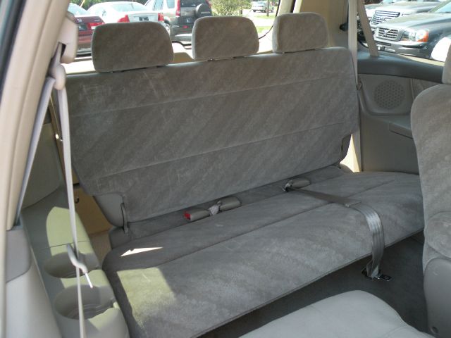 Honda Odyssey 2004 photo 24