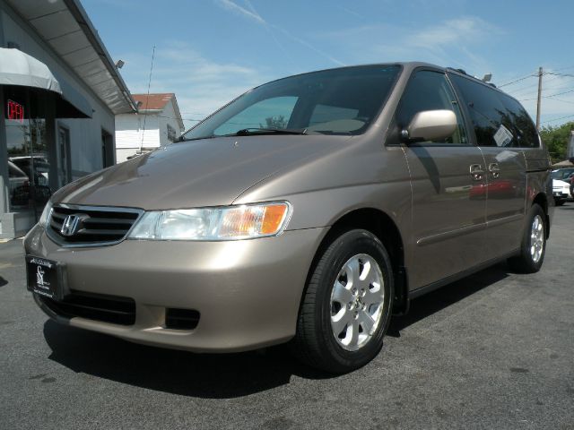 Honda Odyssey 2004 photo 5