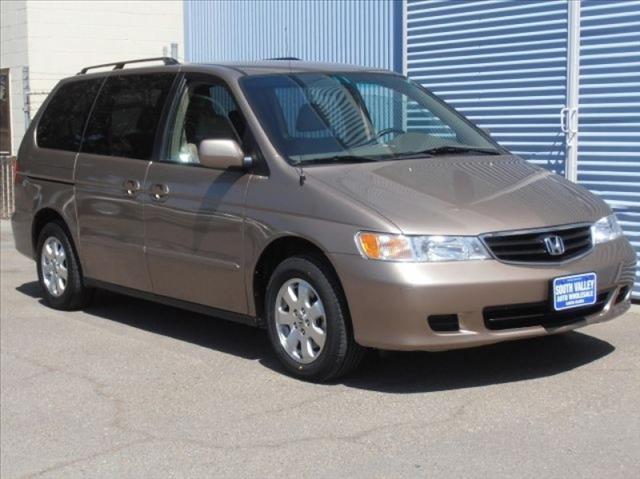 Honda Odyssey 2004 photo 4