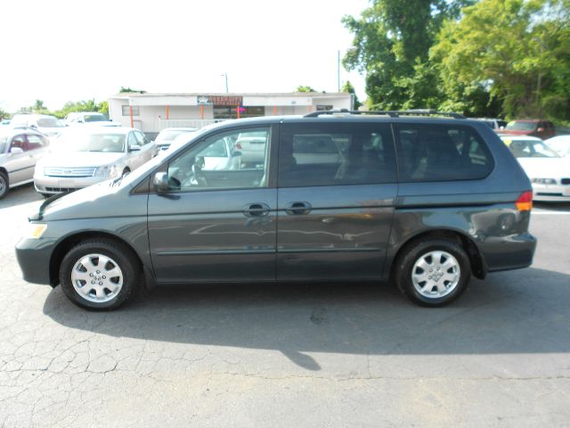 Honda Odyssey 2004 photo 4