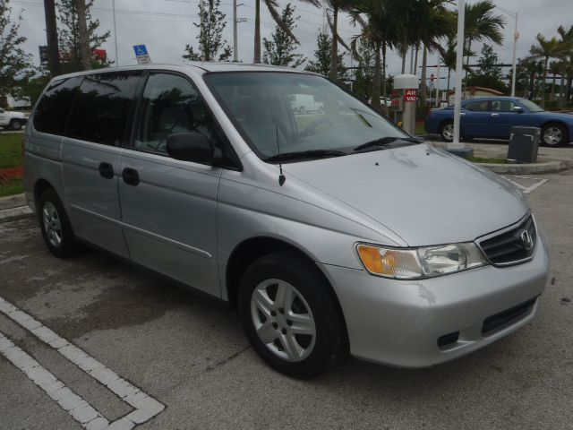 Honda Odyssey 2004 photo 14