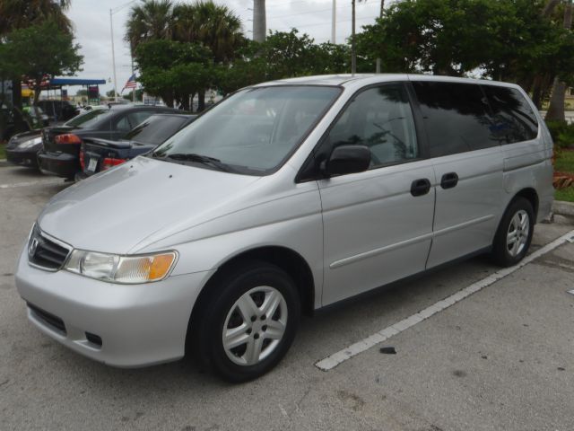 Honda Odyssey 2004 photo 24