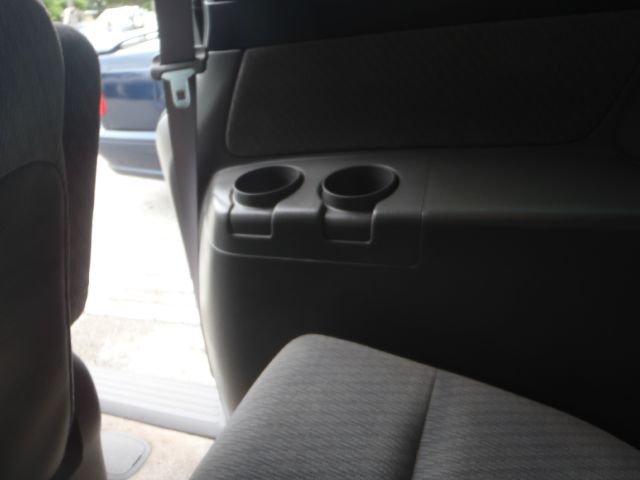 Honda Odyssey 2004 photo 27