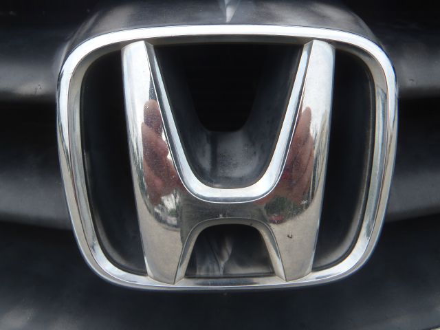 Honda Odyssey 2004 photo 7