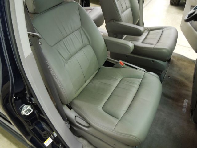 Honda Odyssey 2004 photo 14