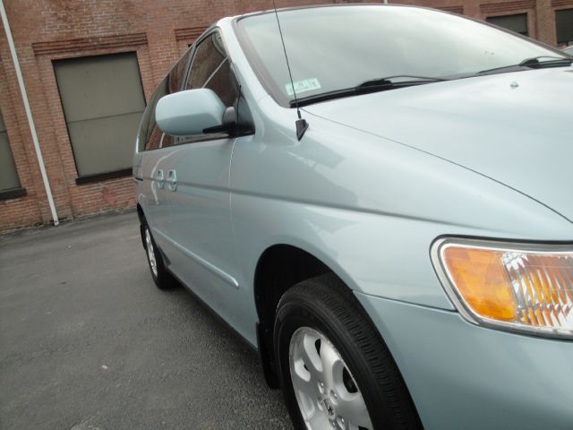 Honda Odyssey 2004 photo 23