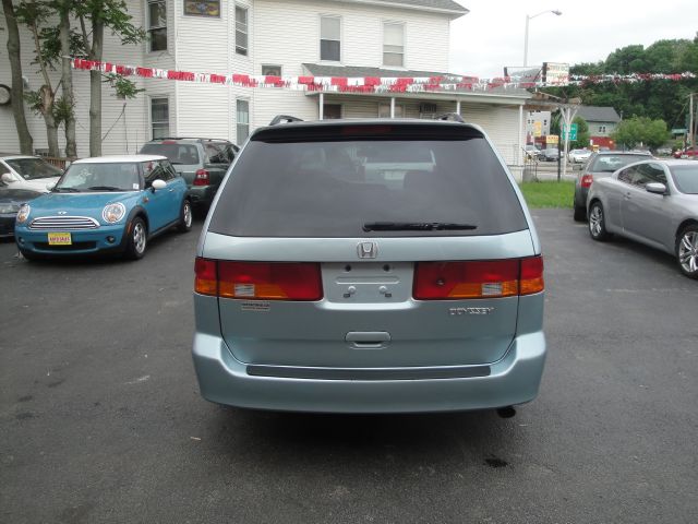 Honda Odyssey 2004 photo 27