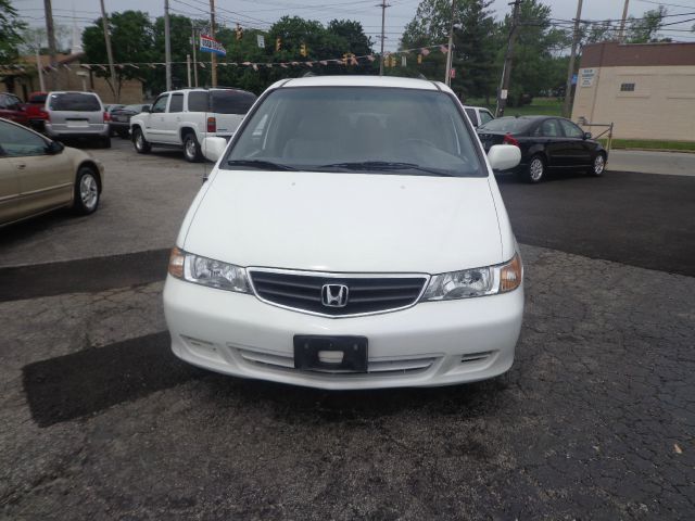 Honda Odyssey 2500hd LS 4X4 MiniVan