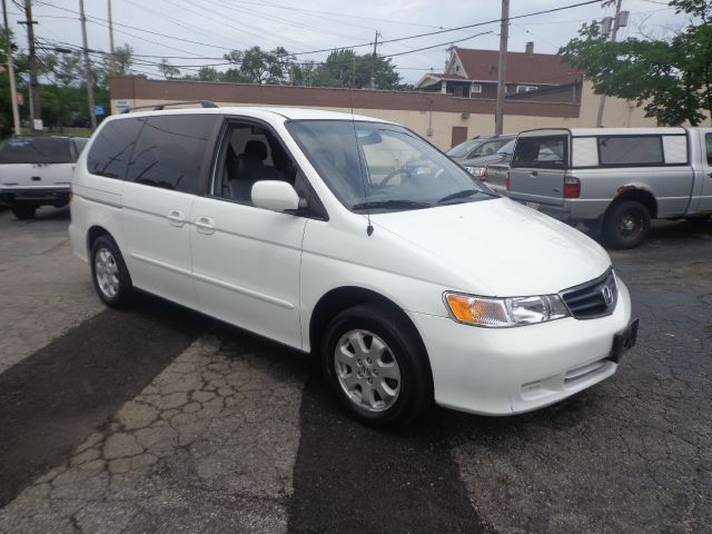 Honda Odyssey 2004 photo 12