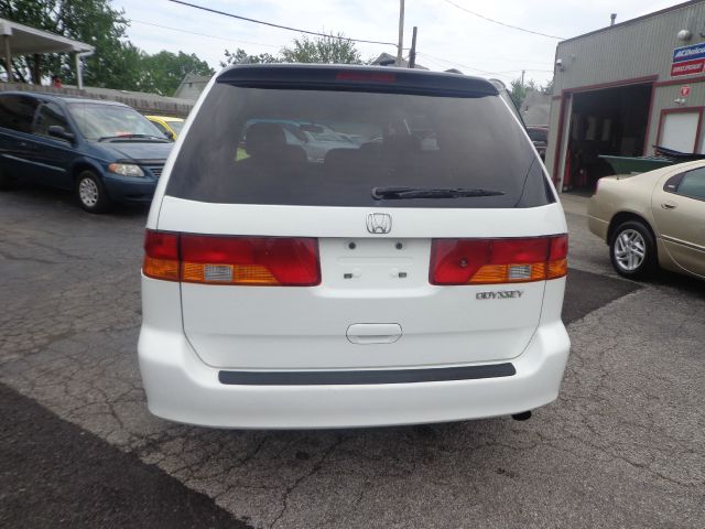 Honda Odyssey 2004 photo 13