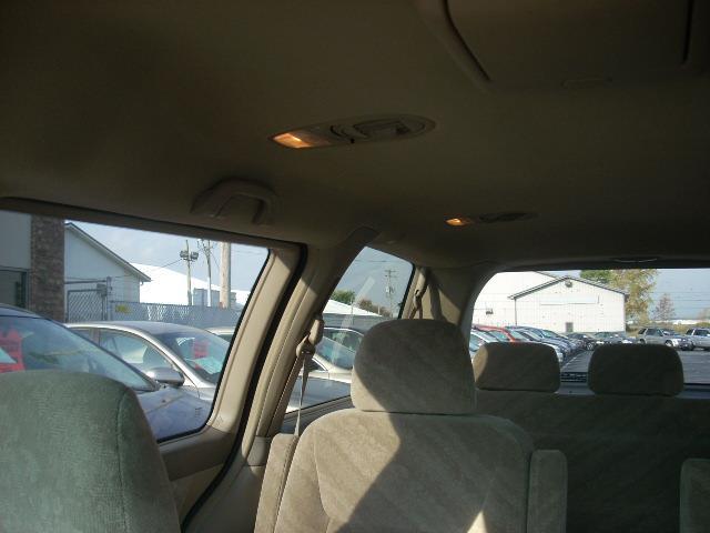 Honda Odyssey 2004 photo 1