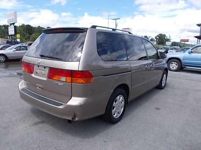 Honda Odyssey 2004 photo 3