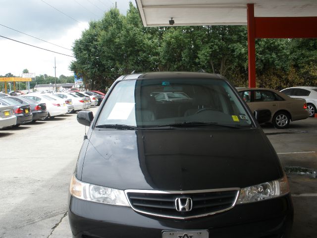 Honda Odyssey 2004 photo 4