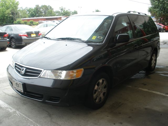 Honda Odyssey 2004 photo 6