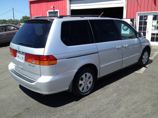 Honda Odyssey 2500hd LS 4X4 MiniVan