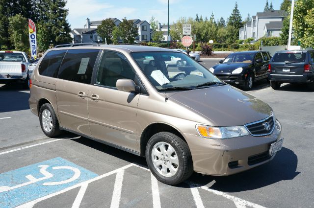 Honda Odyssey 2500hd LS 4X4 MiniVan