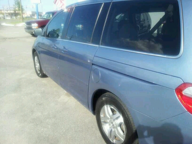 Honda Odyssey 2005 photo 1