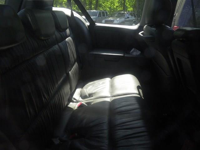 Honda Odyssey 2005 photo 3