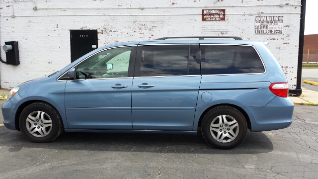 Honda Odyssey 2005 photo 4