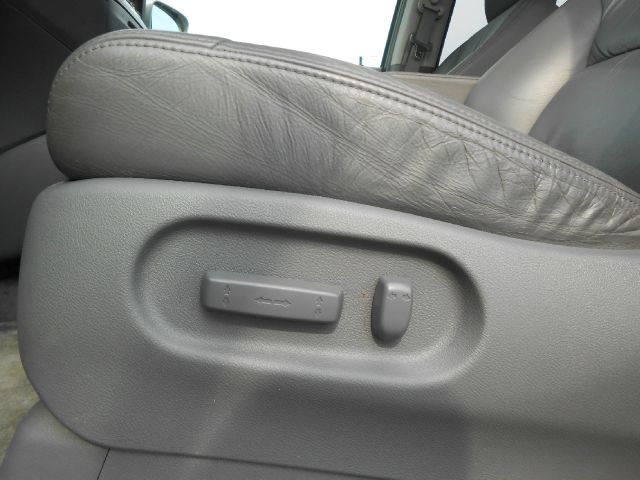 Honda Odyssey 2005 photo 20