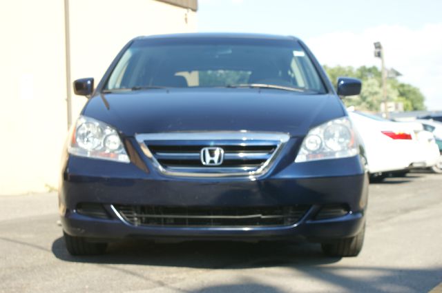 Honda Odyssey 2005 photo 1