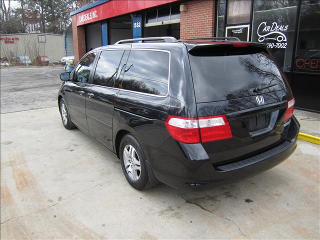 Honda Odyssey 2005 photo 1