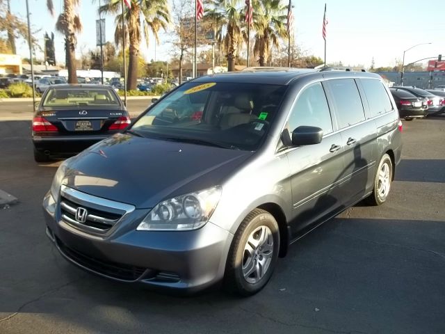 Honda Odyssey EX LWB MiniVan