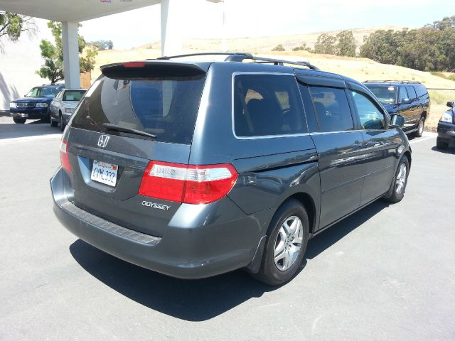 Honda Odyssey Open-top MiniVan