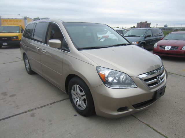 Honda Odyssey 2005 photo 4