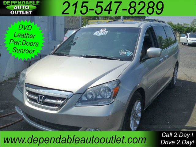 Honda Odyssey 2005 photo 8