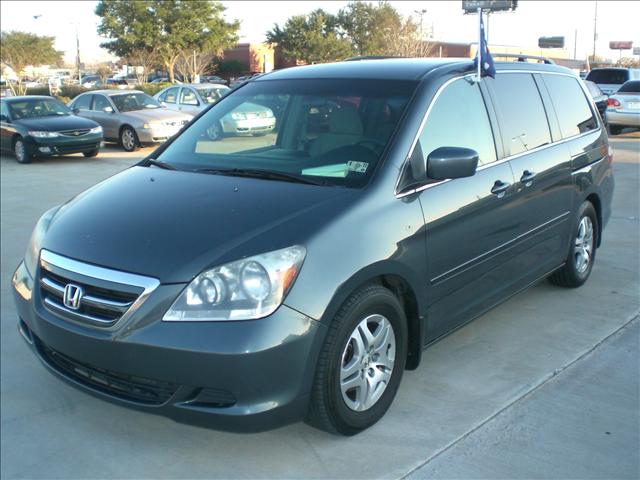 Honda Odyssey Open-top MiniVan