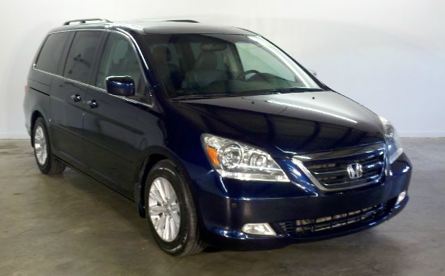 Honda Odyssey 2005 photo 1