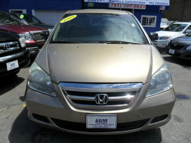 Honda Odyssey 2005 photo 20