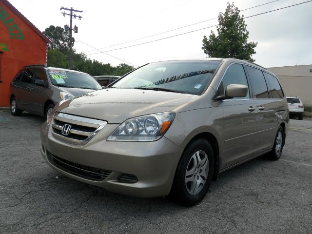 Honda Odyssey 2005 photo 1