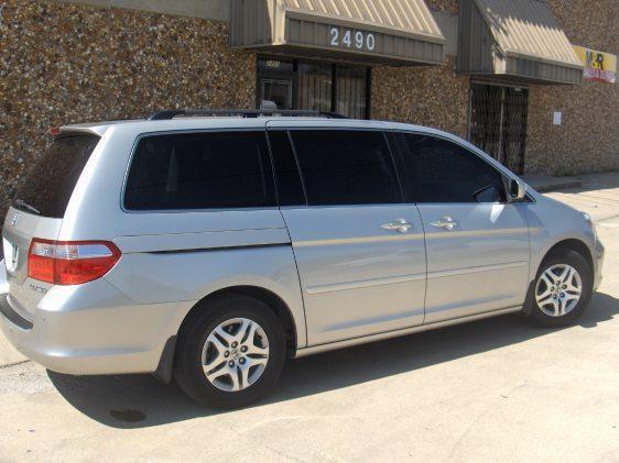 Honda Odyssey 2005 photo 4